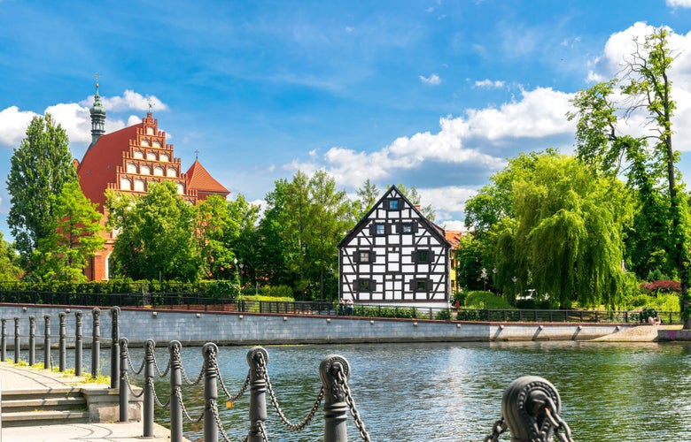 Bydgoszcz granaries on the Brda River 