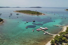 Excursão de meio dia pelas 3 ilhas saindo de Trogir