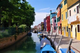 Full-Day Venice Lagoon Tour Murano Burano and Torcello