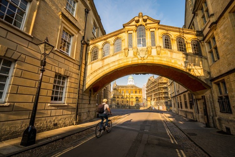 photo of view of Hertford Bridge known as the Bridge of Sighs on New College Lane in Oxford, England