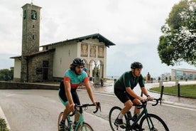 Tour en vélo de route de Ghisallo et Muro di Sormano