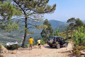 Tour privato in montagna in 4X4