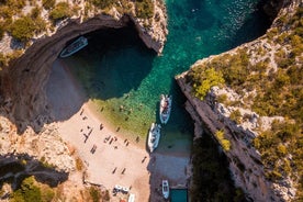 Excursão Caverna Azul e Hvar - Excursão pelas 5 ilhas saindo de Split e Trogir