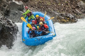 Excursion à la journée pour du rafting en eaux vives au départ de Hafgrímsstaðir : rafting de classe 4 sur la rivière glaciaire de l’est