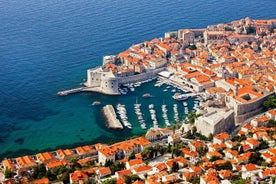 Privater Transfer bei der Anreise: vom Flughafen Dubrovnik zu Hotels in Dubrovnik, Orebic oder Korcula-Stadt