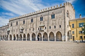 Tour privato a piedi del Castello di San Giorgio e del Palazzo Ducale di Mantova