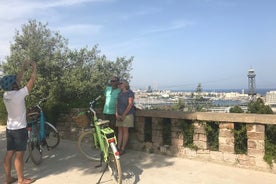 3-stündige E-Bike-Tour durch Barcelona, zum Montjuic und durch das gotische Viertel