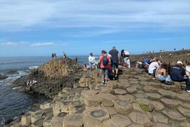 Belfast borg & Giants Causeway 16 PAX einkatúr