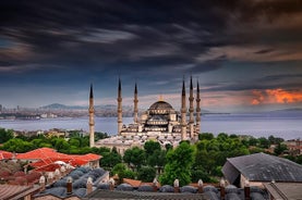 Istanbul Highlights Small Group or Private Guided Tour with Drink