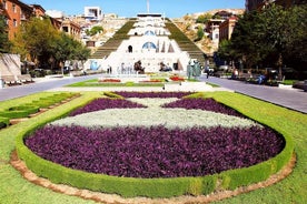 Private sightseeing and walking tour in Yerevan