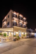 Stelios Hotel