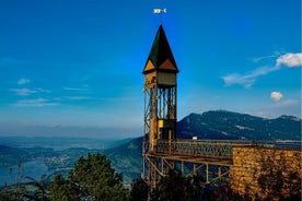 Excursión de un día a la ciudad postal de Lucerna y al legendario Bürgenstock Resort desde Zúrich