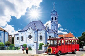 Panoramatour in Bratislava mit dem Besichtigungsfahrzeug Presporacik