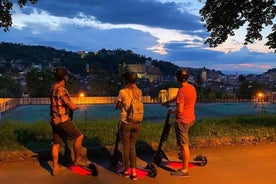 Tour guidato della città vecchia di Brasov con scooter elettrici