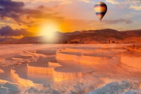 Pamukkale Hot Air Balloon Tour með morgunverði og kampavíni