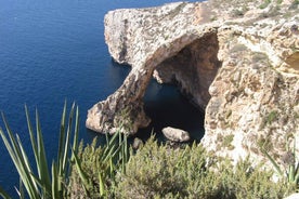 Southern Malta: Blue Grotto, Hagar Qim, and Marsaxlokk Tour