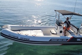 Zelf rijden van Latchi naar Blue Lagoon-bootverhuur 