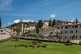 Privater Transfer von der Unterkunft in ASSISI zur Unterkunft in ROM