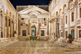 Essential Diocletian's Palace Tour + Group Selfie Time