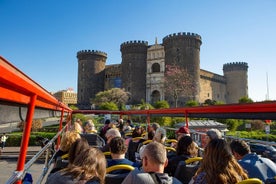 City Sightseeing Hop-on, hop-off-bustour door Napels