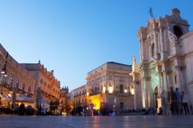 Excursão privada a Siracusa - Parque Arqueológico e Ortigia com opção de degustação de comida e vinho