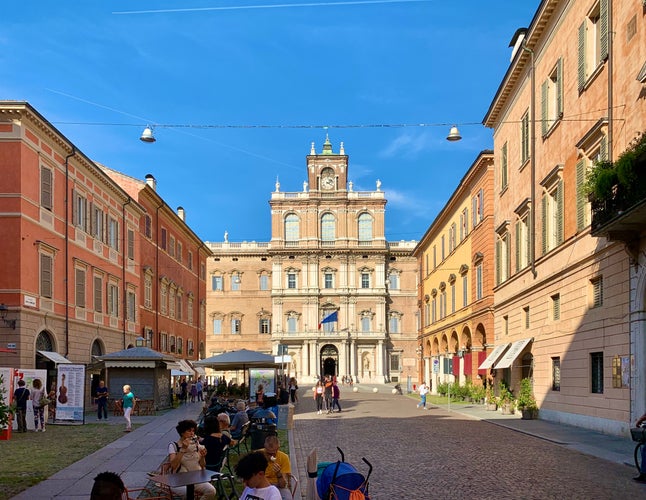 photo of city Modena, Italy.