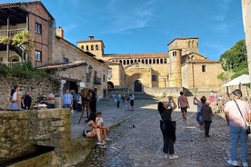 Santillana del Mar och Altamira-museet från Santander