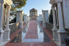 Tour privado de peregrinación y monasterios de día completo por Chipre