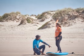 2 tunnin yksityinen surffaustunti Penichessä ja Balealissa