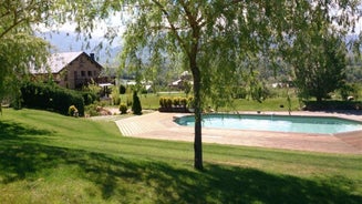 Casa con encanto, jardín, vistas y piscina