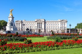 Photo of Westminster palace (Houses of Parliament) and Big Ben tower, London, UK.