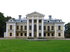 Paežeriai Manor