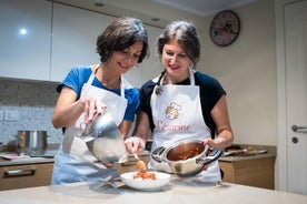 Cesarine: cours de pâtes et tiramisu en petit groupe à Sienne