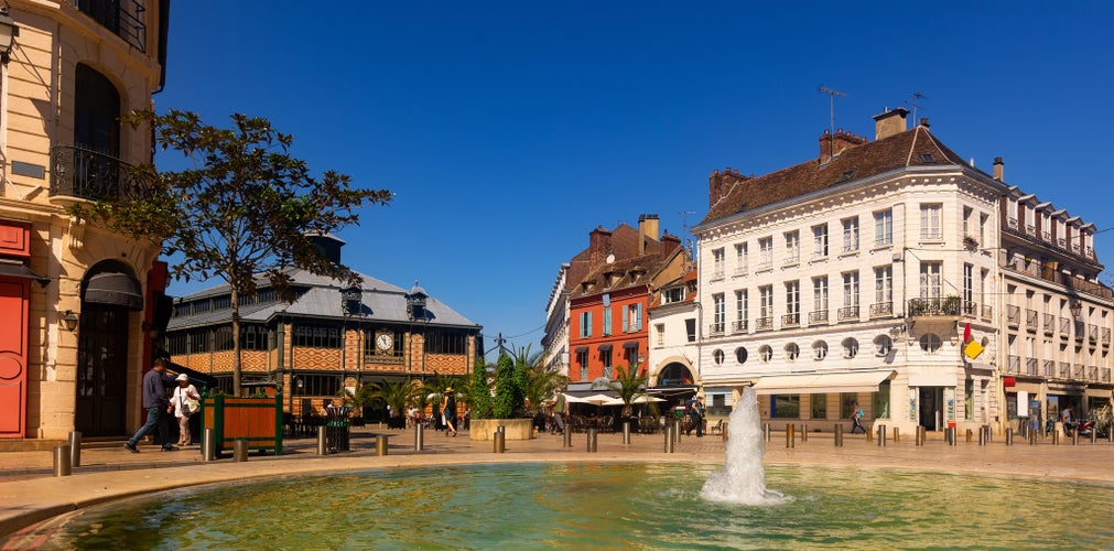 photo of view of Peaceful streets of Sens, France. Buildings along walkway during daytime.