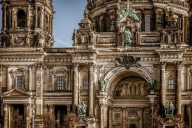 Private Transfer from Amsterdam to Berlin with 2 hours for sightseeing