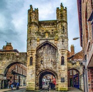 Tour a piedi senza guida di York da York Minister a Stonegate