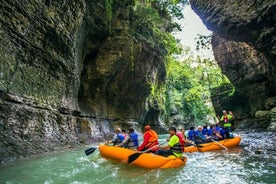 Kutaisi, canyon Martvili et grottes de Prométhée - visite de 2 jours