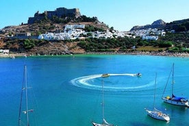 Viaje en velero privado de un día desde Lindos o Kolymbia a través de famosas playas