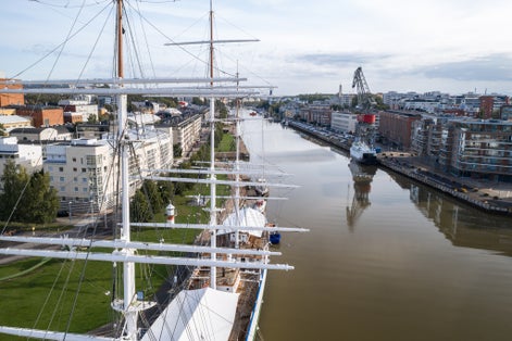  masts of Swan of Finland with Föri