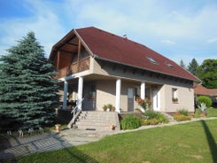 Virágos Apartman Balatonszemes