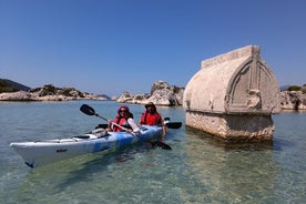 Privé Kekova-kajaktocht op zee