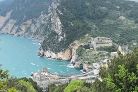 Trekking auf einer Insel Palmaria