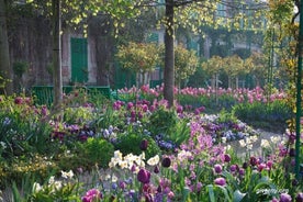 Excursão privada à casa e jardins de Claude Monet em Giverny em russo