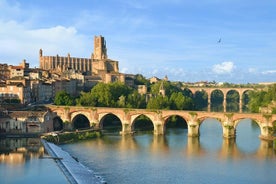 Toulouse : Albi and Cordes/Ciel Day Trip with audio guides