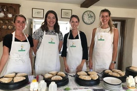 Cocina de la casa de campo de Tracey - Experiencia tradicional de hacer pan