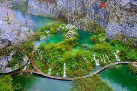 Viagem de um dia aos lagos de Plitvice saindo de Makarska Riviera