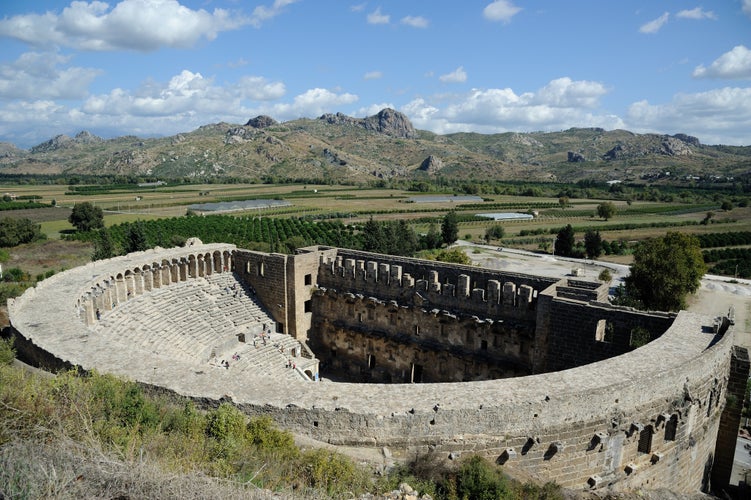 Aspendos_Amphitheatre.jpg