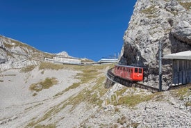 Goldene Tour zum Berg Pilatus und Bootsfahrt auf dem See mit privatem Reiseleiter ab Basel