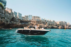 Polignano a Mare : Visite privée des grottes avec champagne - 4 heures