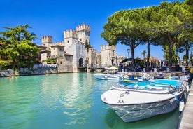 Visita guiada en Sirmione con visita en lancha motora